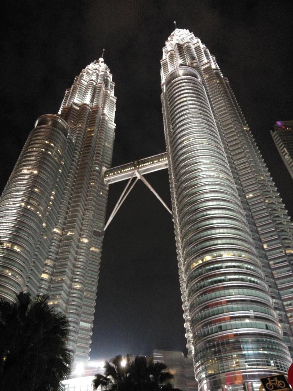 Tuxedo Kl No.1 Rooftop Pool W Skyscraper Views Otel Kuala Lumpur Dış mekan fotoğraf