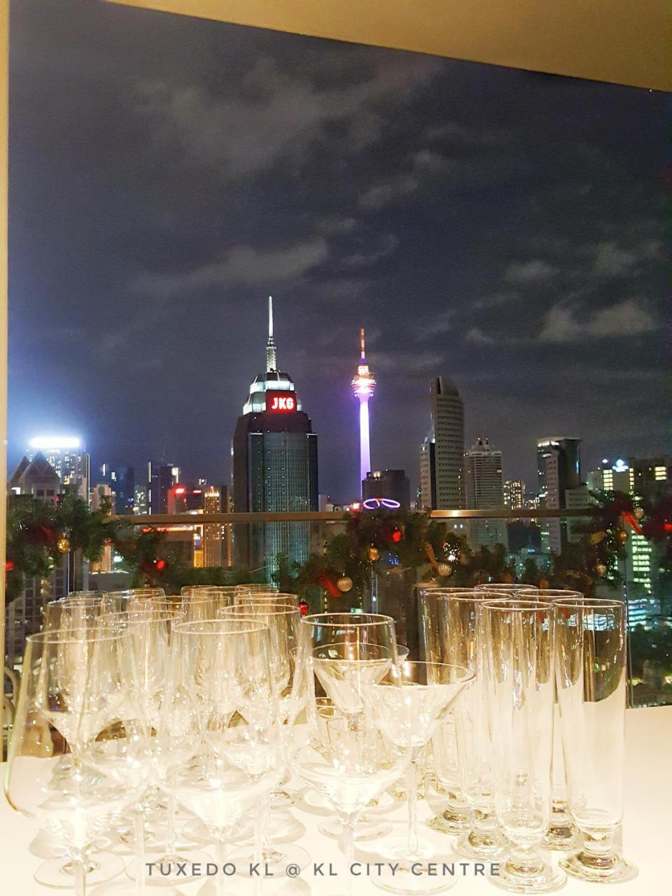 Tuxedo Kl No.1 Rooftop Pool W Skyscraper Views Otel Kuala Lumpur Dış mekan fotoğraf